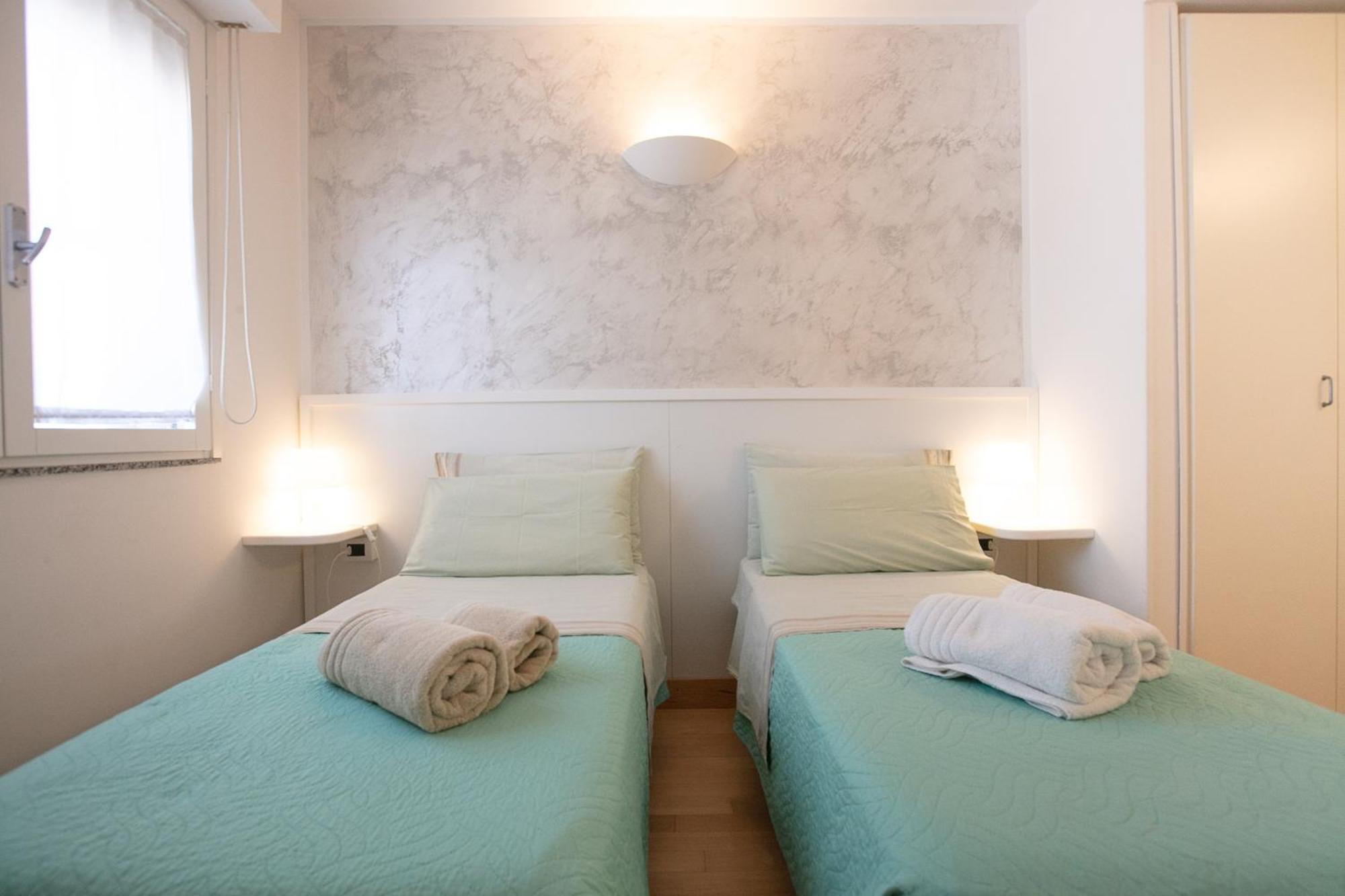 Bed and Breakfast Giardini E Mare Quartu SantʼElena Exterior foto